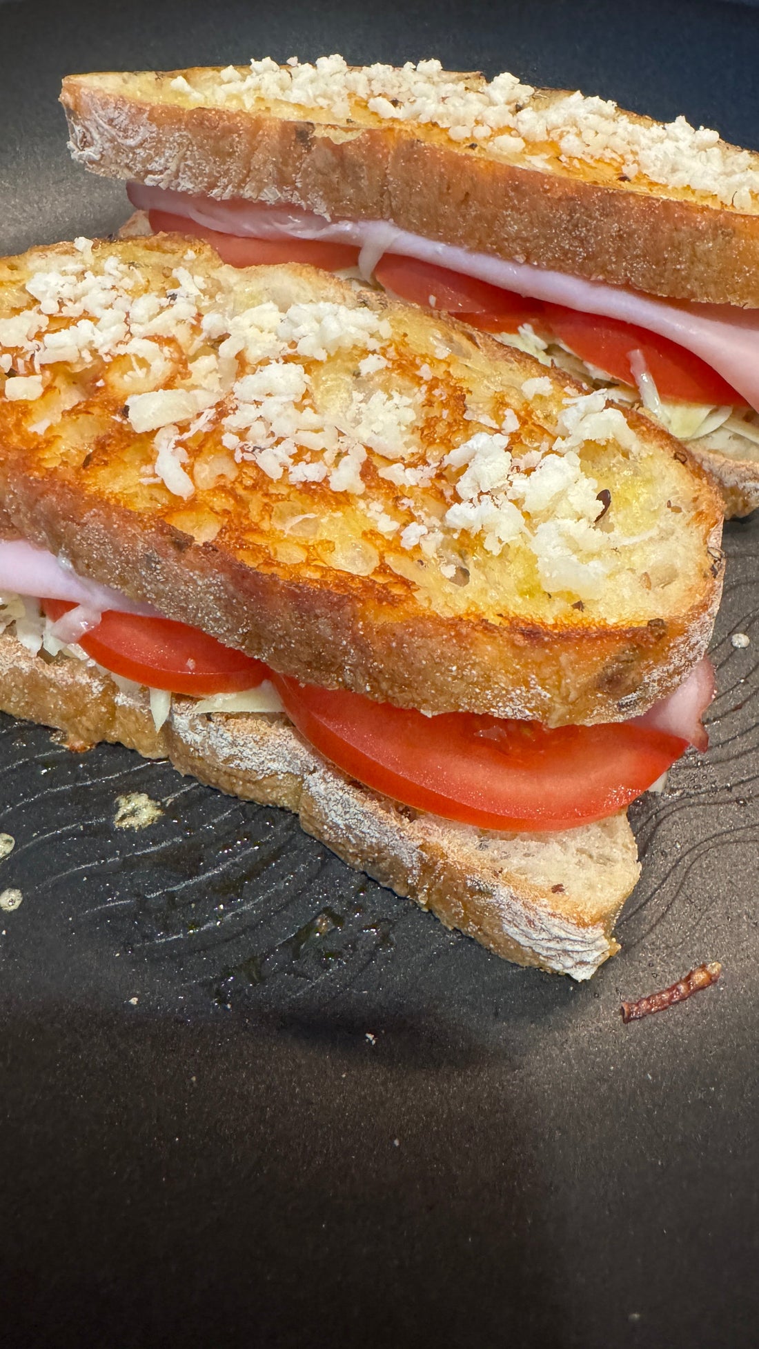 The Best Ham, Cheese and Tomato Toasted Sandwich