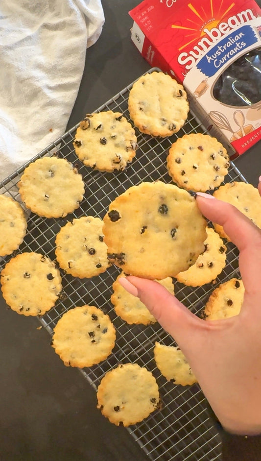 Easy Homemade Rich Tea Biscuits