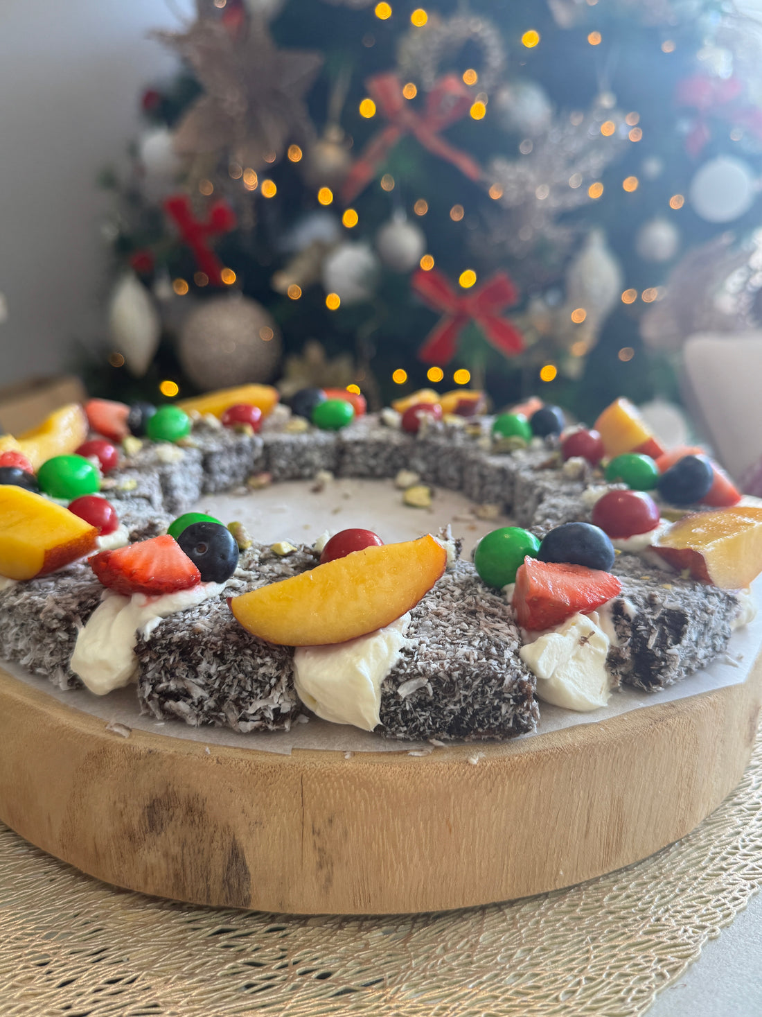Lamington Wreath Recipe - No Bake Christmas Desserts
