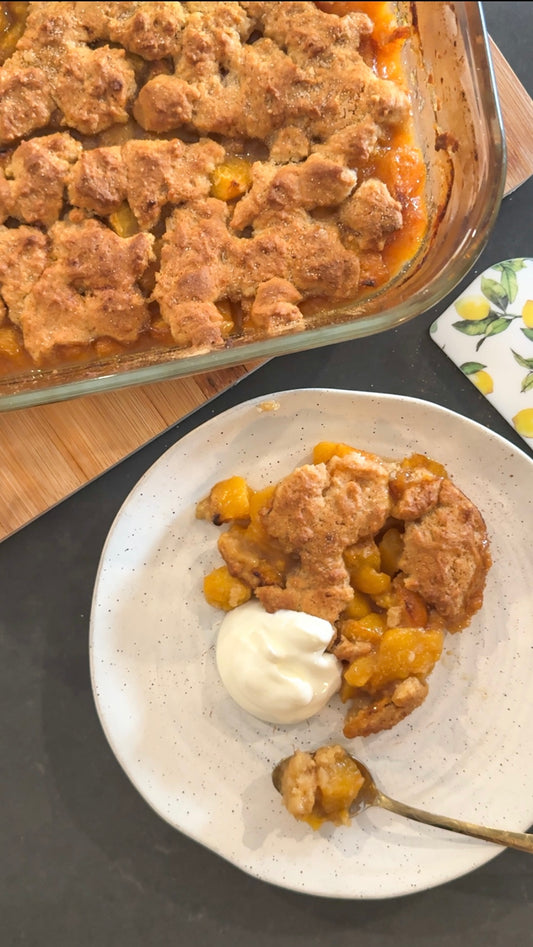 Delicious homemade Peach Cobbler Recipe 